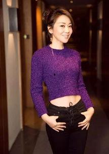 娱乐吃瓜妹闫妮是谁啊,娱乐吃瓜界的风云人物 第3张 娱乐吃瓜妹闫妮是谁啊,娱乐吃瓜界的风云人物 第3张